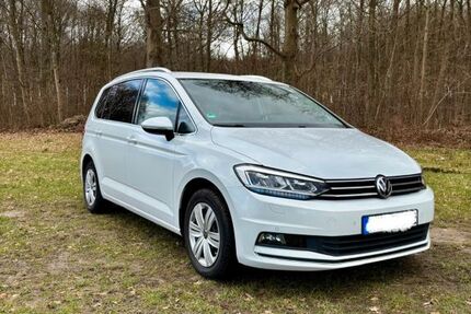 VW Touran 89.000 km 24.800 &euro; Altenholz 24161