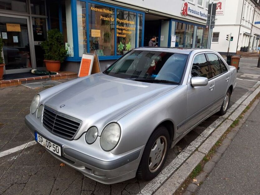 E 240