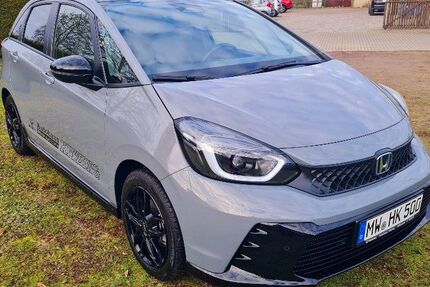 Honda Jazz 9.000 km 29.590 &euro; Mittweida 09648