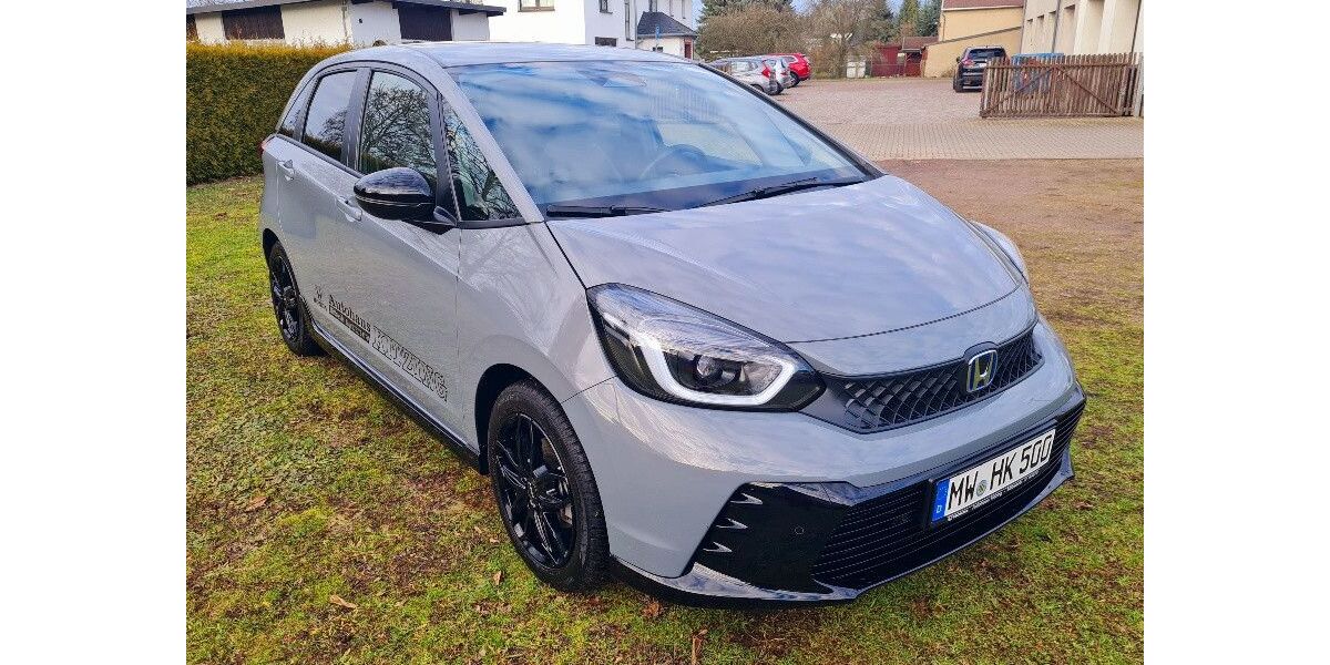 Honda Jazz 9.000 km 29.590 &euro; Mittweida 09648