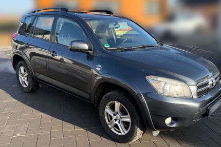 Toyota RAV 4 172.000 km 6.900 &euro; Heimbach 52396