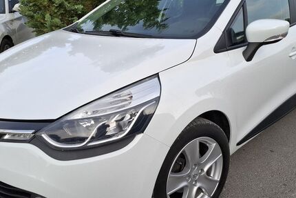 Renault Clio 99.000 km 6.490 € Derenburg 38895