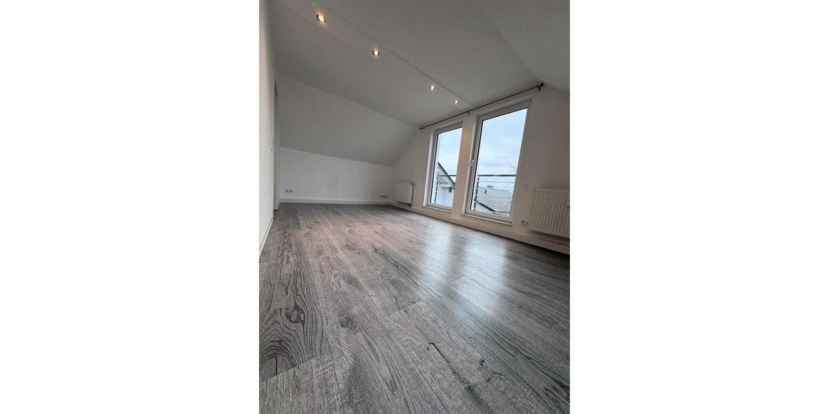 Dachgeschoßwohnung Fürstenzell - 1 Zimmer, 38 m&sup2;, 380&euro; | Angebot:25299612