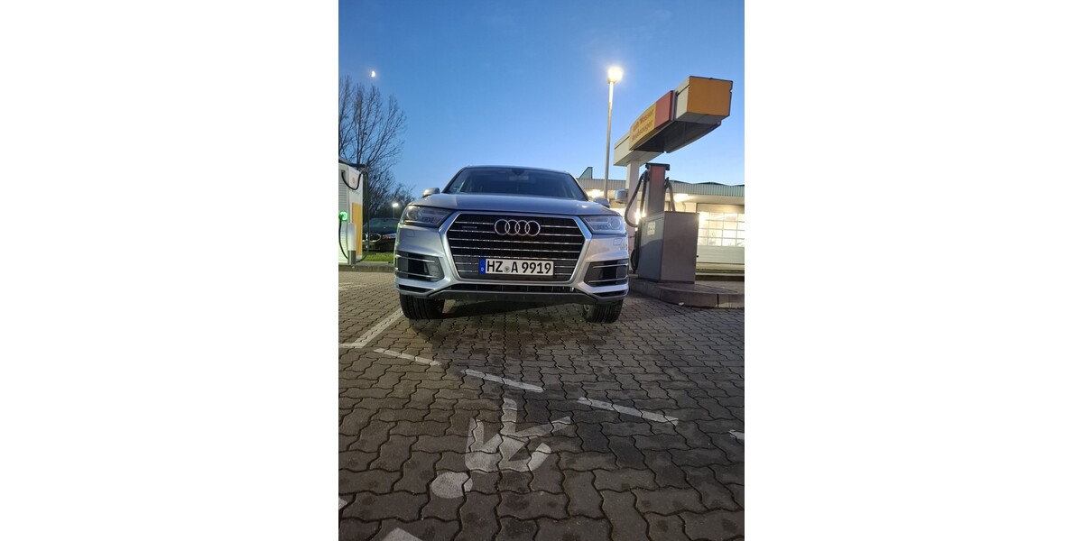 Audi Q7 170.000 km 25.000 &euro; Zossen 15806