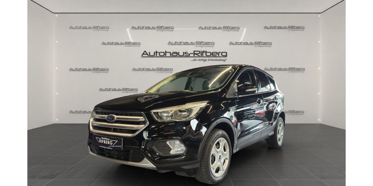 Ford Kuga 168.000 km 9.890 &euro; Detmold 32758