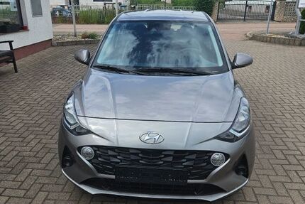 Hyundai i10 18.020 km 13.900 &euro; Benndorf 06308