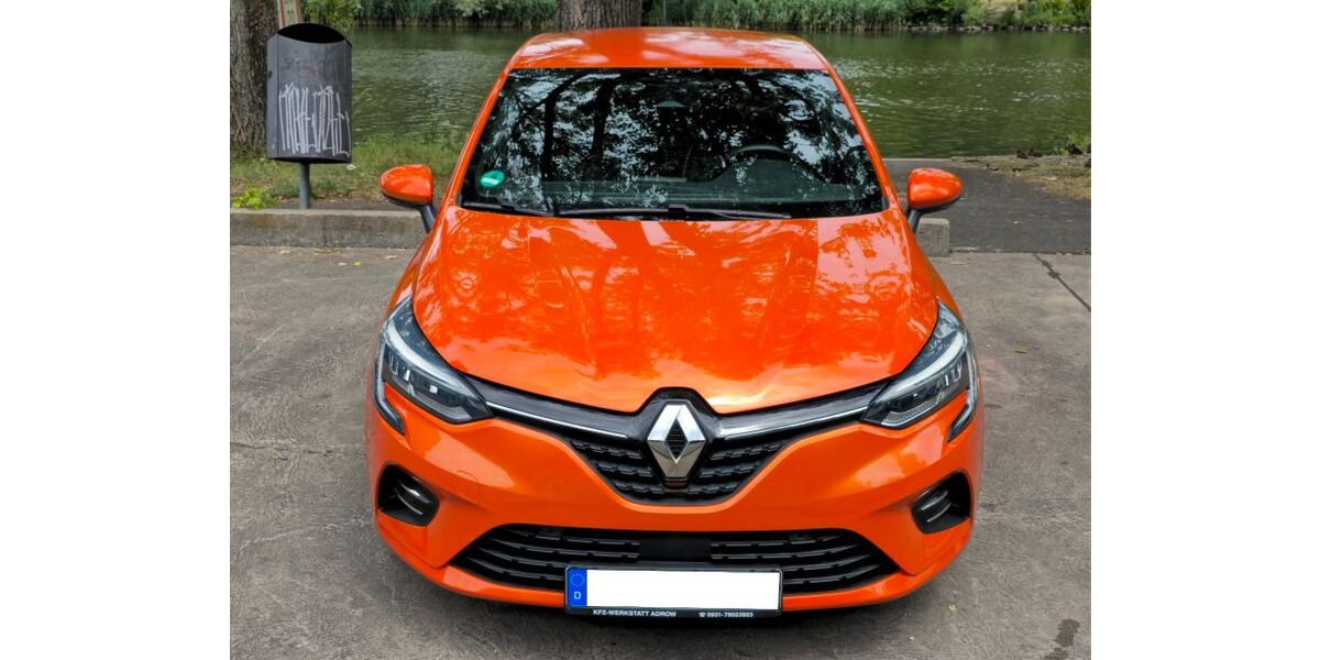 Renault Clio 38.900 km 9.995 &euro; Würzburg 97084