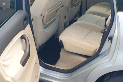 Ford C-Max 213.200 km 2.900 € Lünen 44532