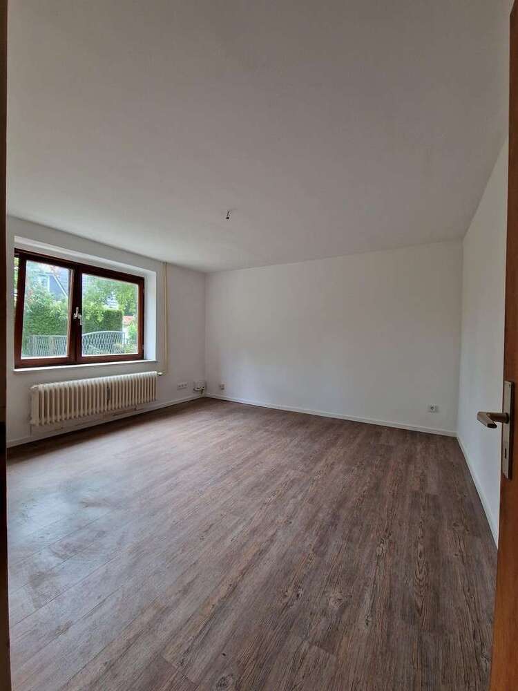 Wohnung zum Mieten in Panten 590 € 60 m²
