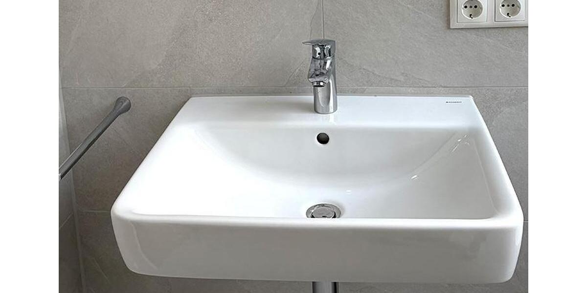 Dachgeschoßwohnung München Pasing-Obermenzing - 5 Zimmer, 108 m&sup2;, 2.600&euro; | Angebot:25363176