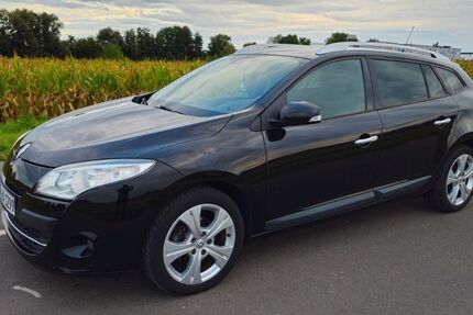 Renault Megane 275.000 km 3.900 € Dietzenbach 63128