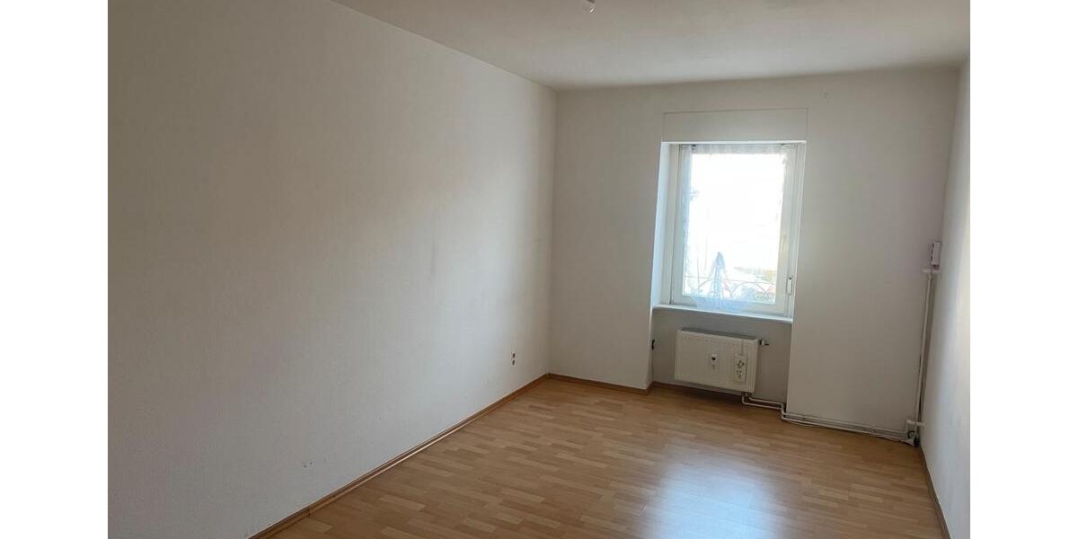 Dachgeschoßwohnung Oberzent - 4 Zimmer, 110 m&sup2;, 720&euro; | Angebot:25375800