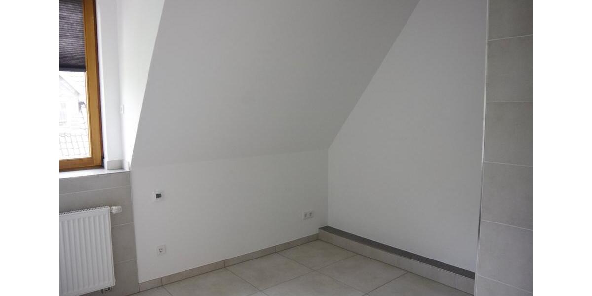 Etagenwohnung Bönningstedt - 2 Zimmer, 90 m&sup2;, 1.100&euro; | Angebot:26415335