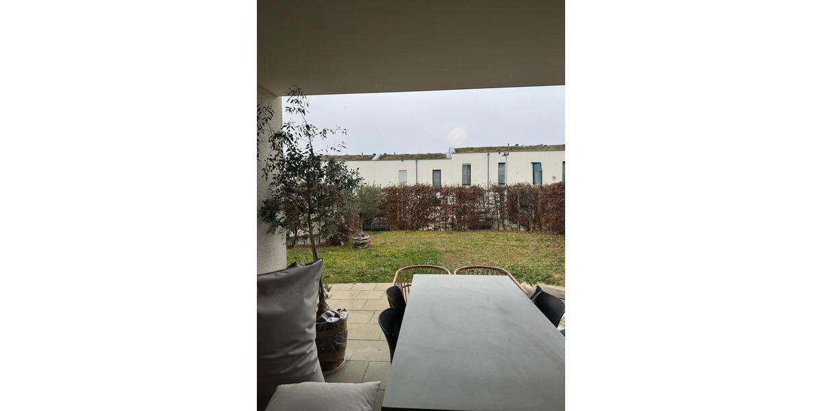 Schöne, fast neue ( BJ 2016) Wohnung zu vermieten 2 zimmer