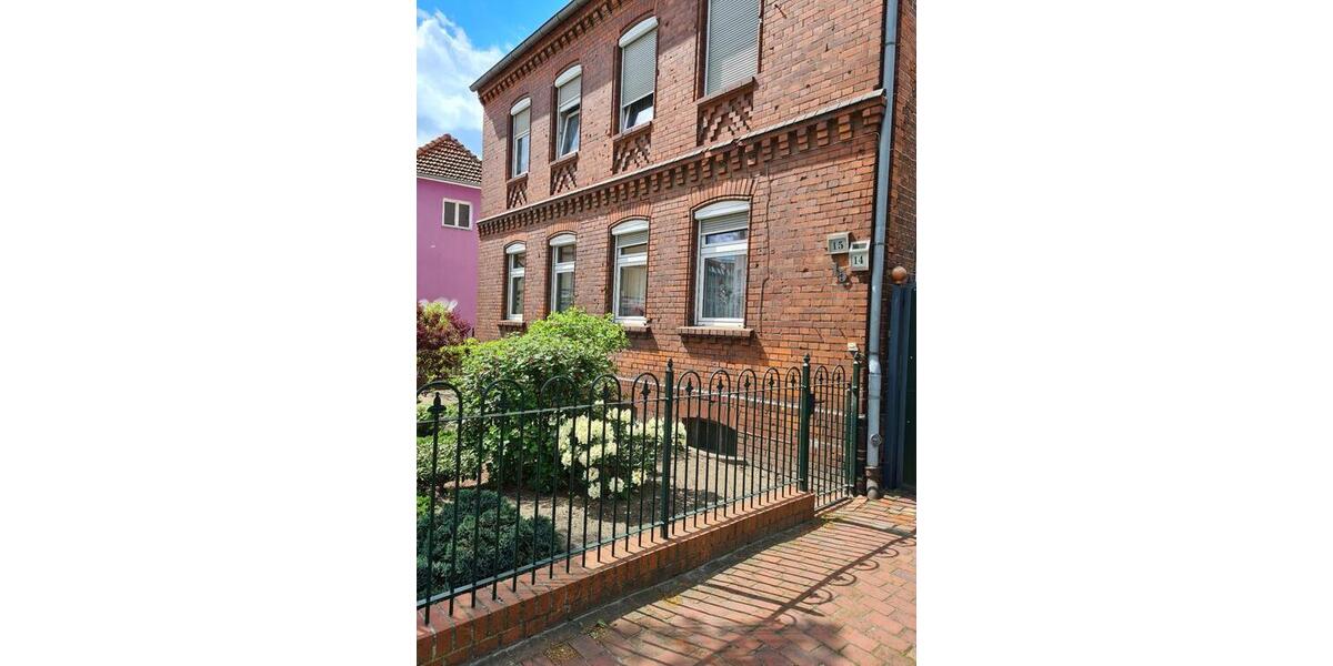 Mehrfamilienhaus, Wohnhaus Rathenow - 4 Zimmer, 120 m&sup2;, 350.000&euro; | Angebot:27449969