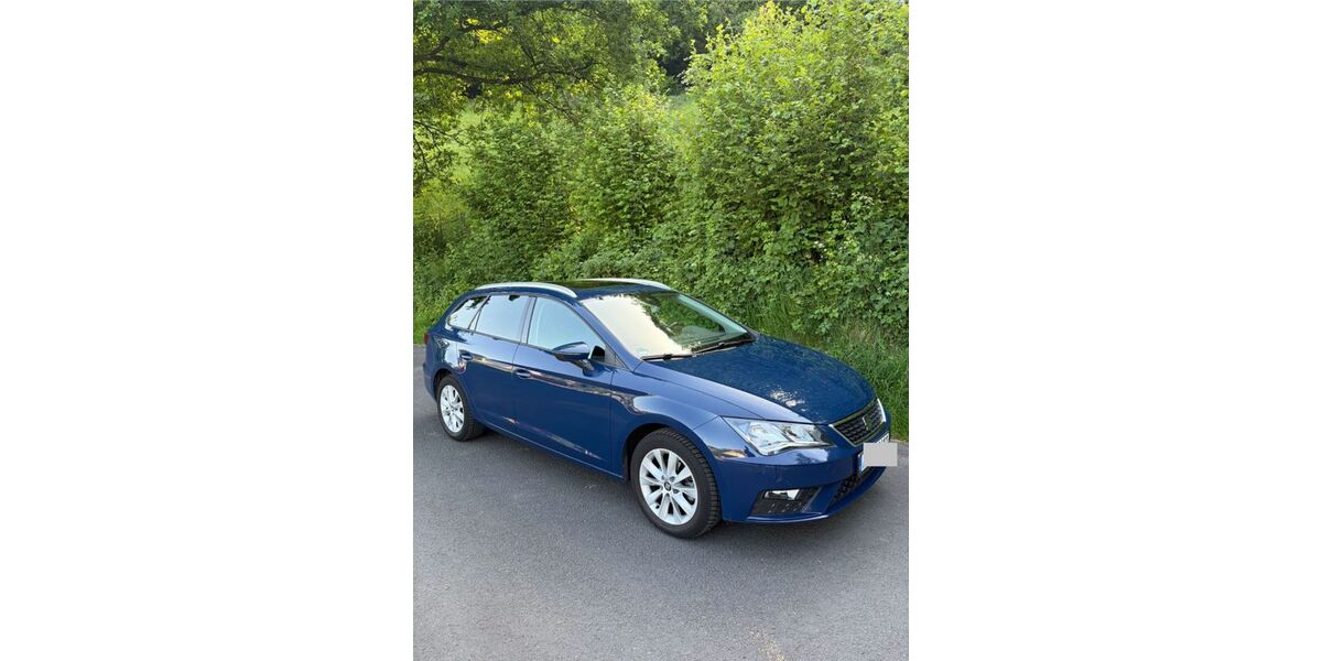 Seat Leon 82.618 km 12.500 &euro; Mespelbrunn 63875