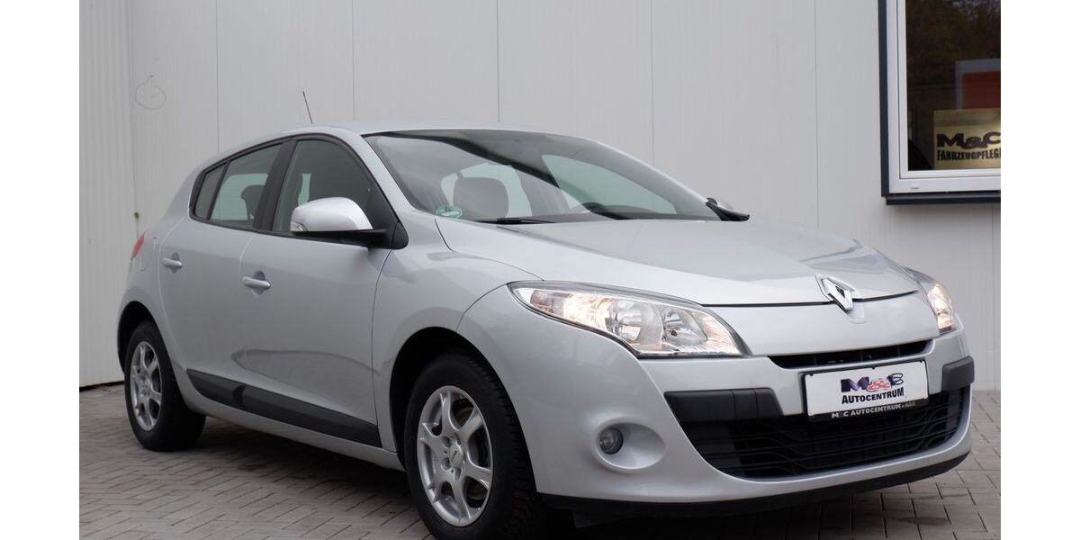 Renault Megane 34.480 km 5.990 &euro; Halle 06116