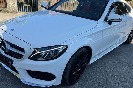 Mercedes-Benz C 250 149.500 km 22.900 &euro; Gilching 82205