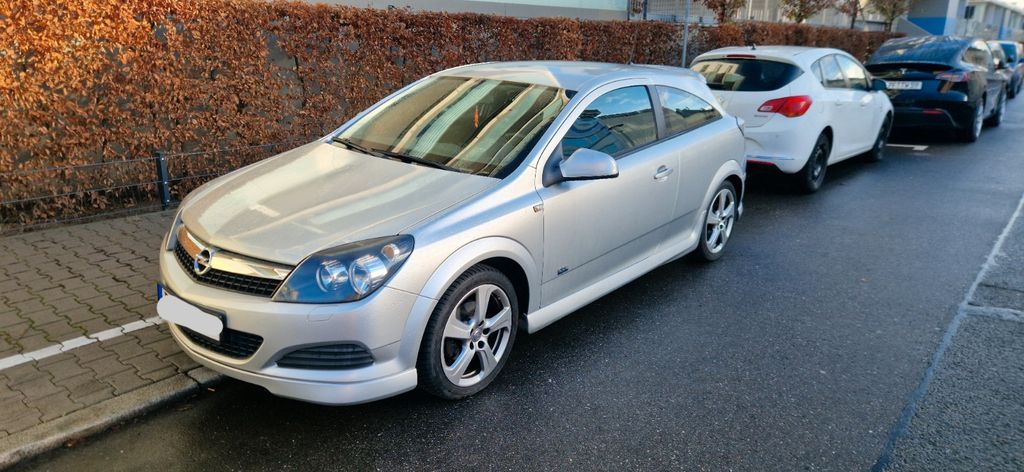 Opel Astra 141.000 km 4.400 &euro; Pforzheim 75172