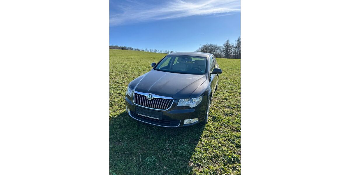 Skoda Superb 162.140 km 6.300 &euro; Weischlitz 08538