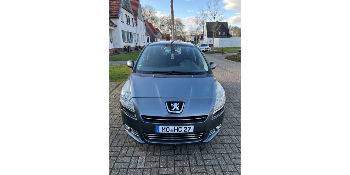 Peugeot 5008 136.000 km 5.150 &euro; Kamp-Lintfort 47475