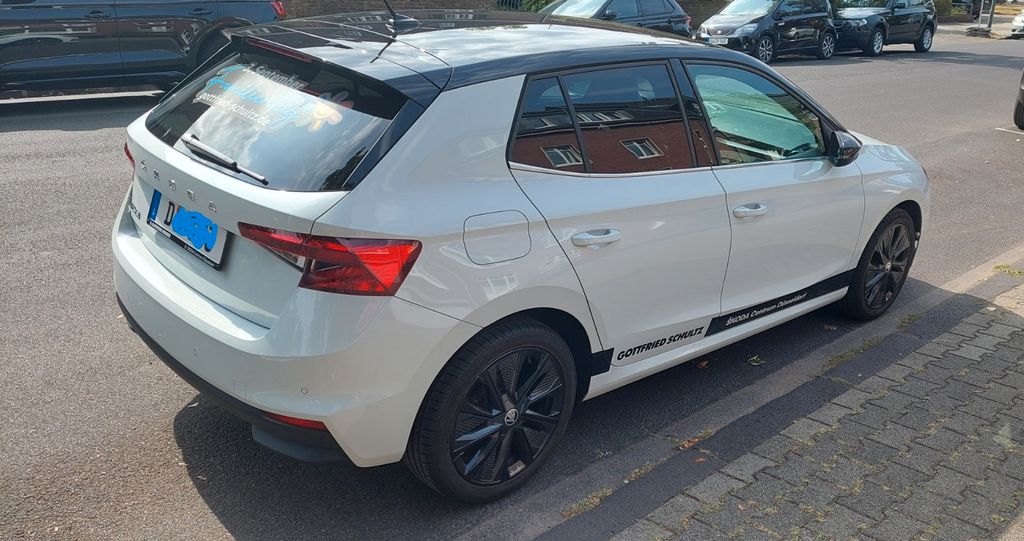 Skoda Fabia 16.000 km 21.800 &euro; Düsseldorf Zooviertel 40237