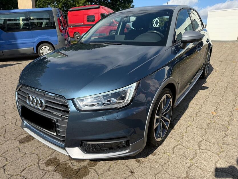 Audi A1 65.000 km 14.990 € Trappenkamp 24610