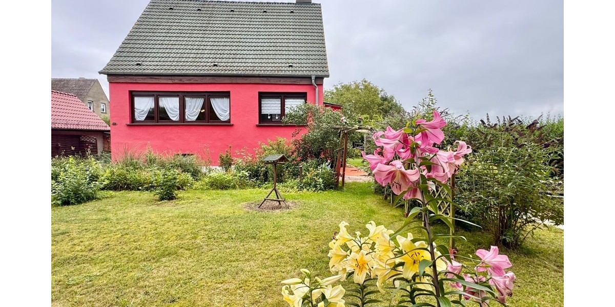 HORN IMMOBILIEN ++ Einfamilienhaus in ruhiger Randlage in Ueckermünde, 3 km bis zum Strand - Einfamilienhaus Ueckermünde | Angebot:26882964