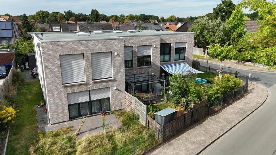 Reihenhaus Oldenburg Etzhorn - 5 Zimmer, 140 m&sup2;, 1.800&euro; | Angebot:26151928