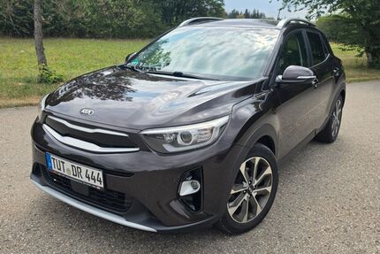 Kia Stonic 124.350 km 10.699 &euro; Mahlstetten 78601