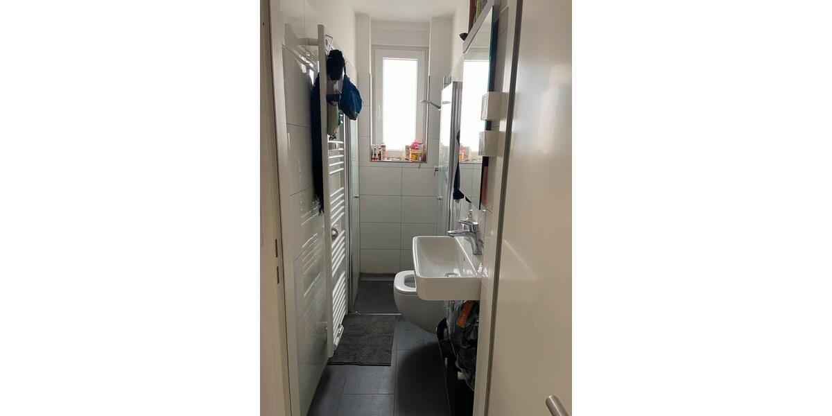 Erdgeschoßwohnung Frankfurt am Main Sachsenhausen Süd - 2 Zimmer, 70 m&sup2;, 1.260&euro; | Angebot:25404500