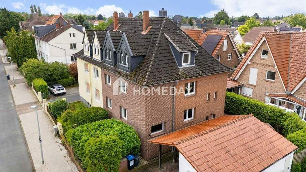 Leerstehendes Ein- bis Zweifamilienhaus mit Keller in Bothfeld 8 zimmer