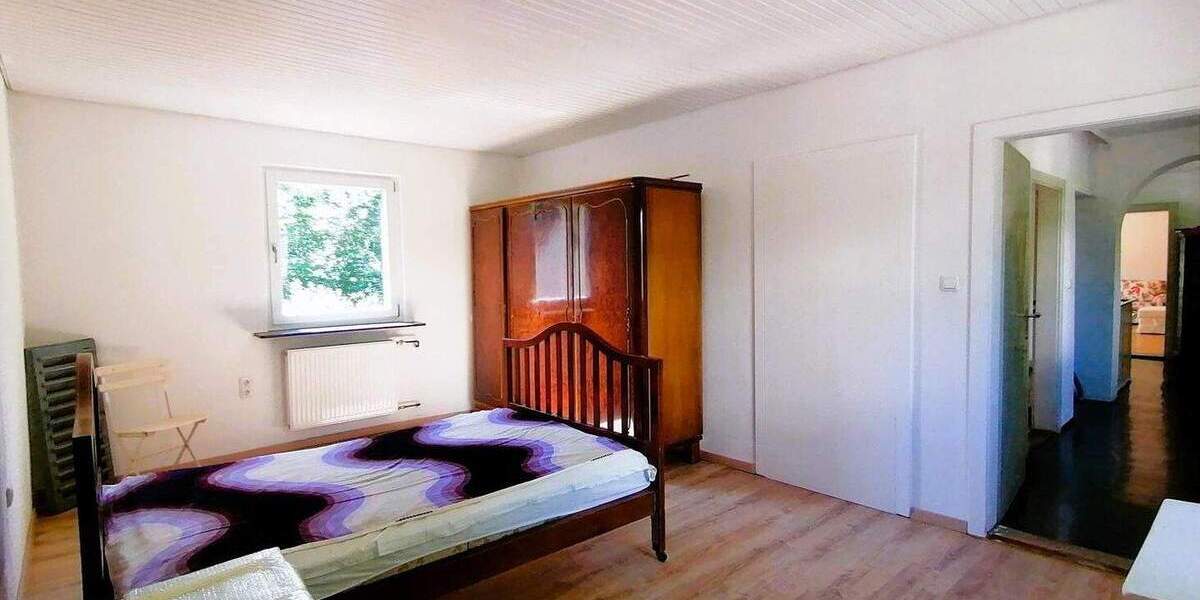 Sie suchen das Besondere? Viel Charme in alten Mauern! 7 zimmer