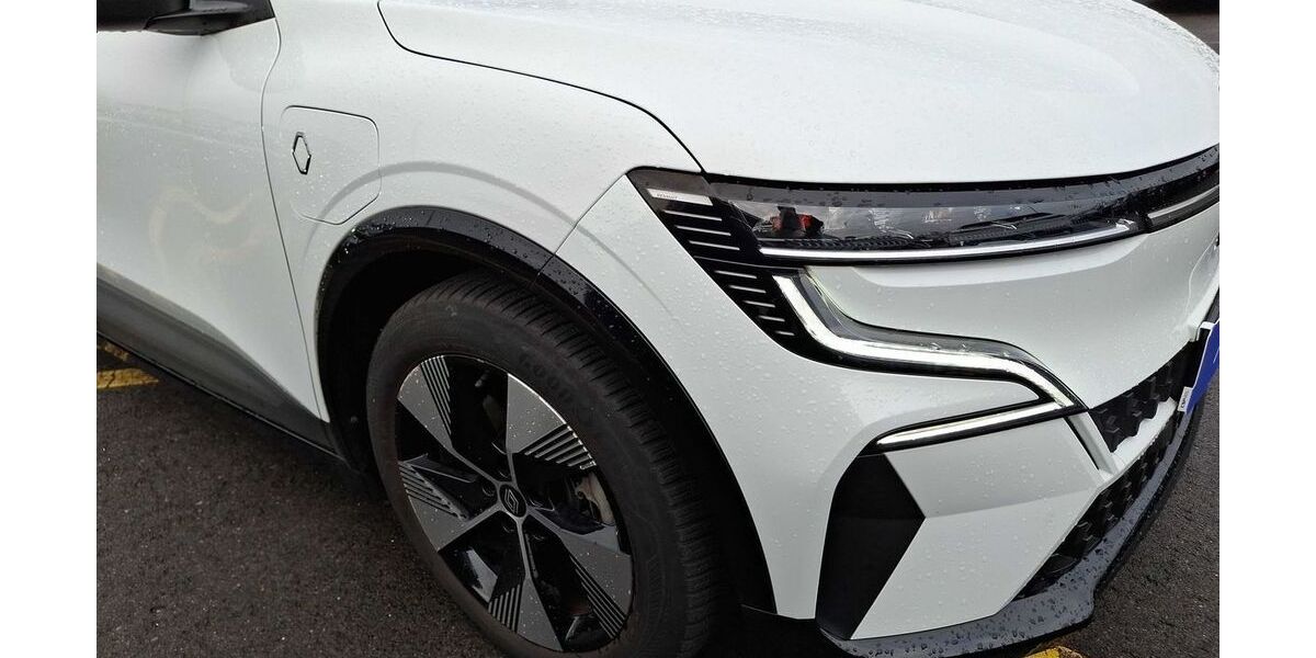 Renault Megane E-TECH 17.192 km 24.500 &euro; Hattingen 45525