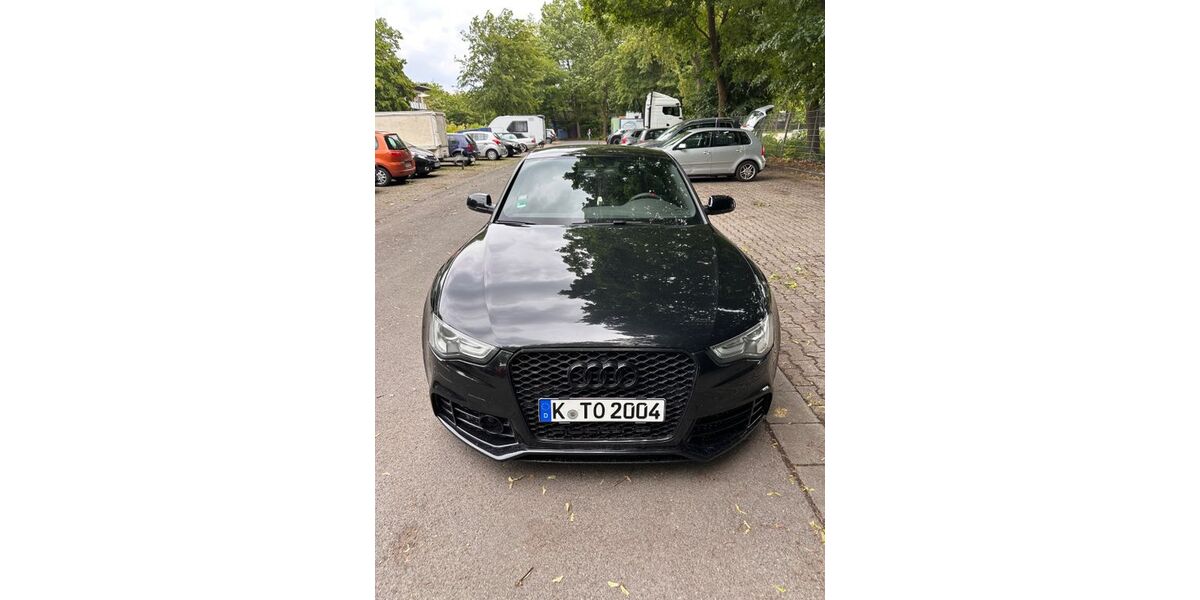 Audi A5 230.000 km 13.950 &euro; Köln 51145