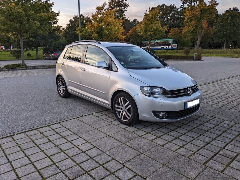 VW Golf Plus 105.920 km 6.175 € Germering 82110
