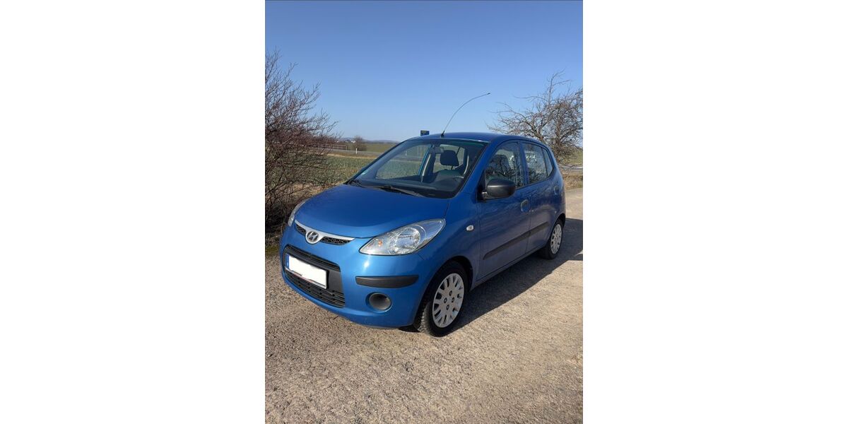 Hyundai i10 105.000 km 3.880 &euro; Halle Saale 06108