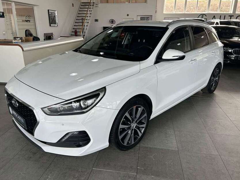 i30