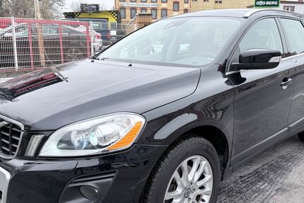 Volvo XC60 170.889 km 10.980 &euro; BERLIN 13409