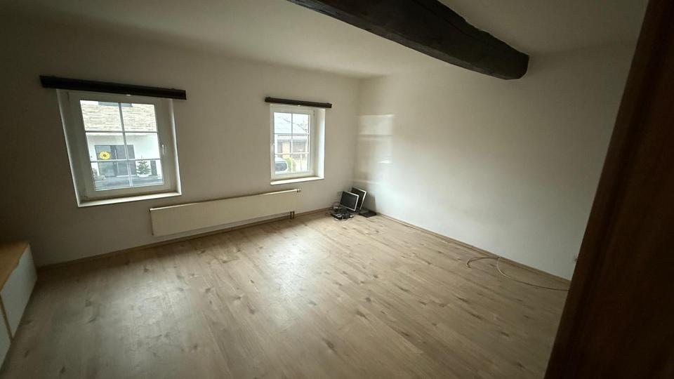 Reihenhaus Linnich - 3 Zimmer, 110 m&sup2;, 1.100&euro; | Angebot:24732306