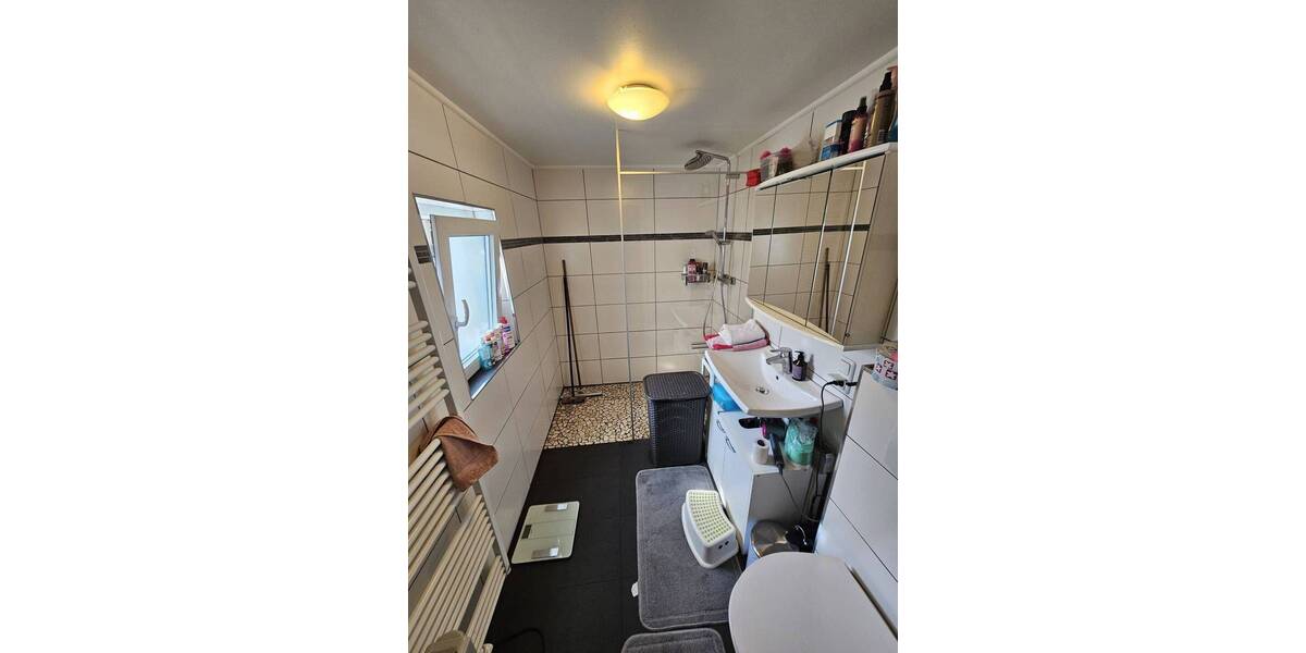 Mehrfamilienhaus, Wohnhaus Schwalbach - 9 Zimmer, 239.000&euro; | Angebot:26204337