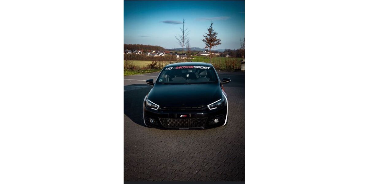 VW Scirocco 162.435 km 11.999 &euro; Köln 51109