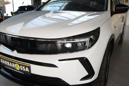 Opel Grandland (X) 8.989 km 23.990 &euro; Artern 06556