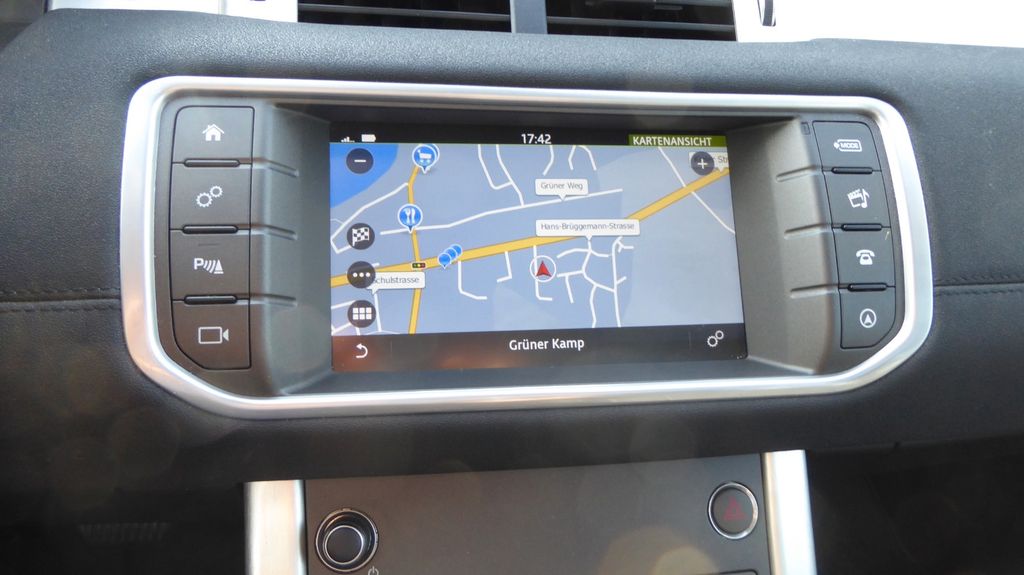 Land Rover Range Rover Evoque 90.000 km 17.500 &euro; Bordesholm 24582