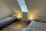 Wohnen auf Zeit Unterwellenborn - 4 Zimmer, 120 m&sup2;, 25&euro; | Angebot:19608078