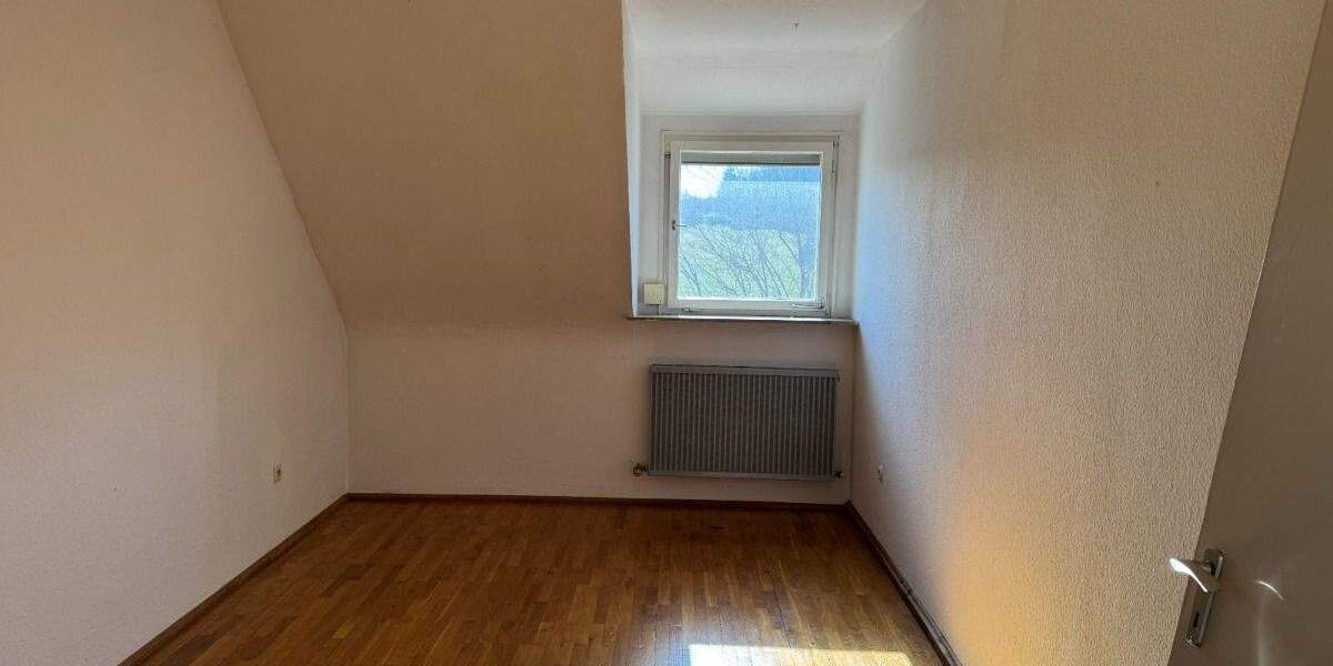 Doppelhaushälfte Ansbach Schalkhausen - 6 Zimmer, 184 m&sup2;, 297.000&euro; | Angebot:25682214