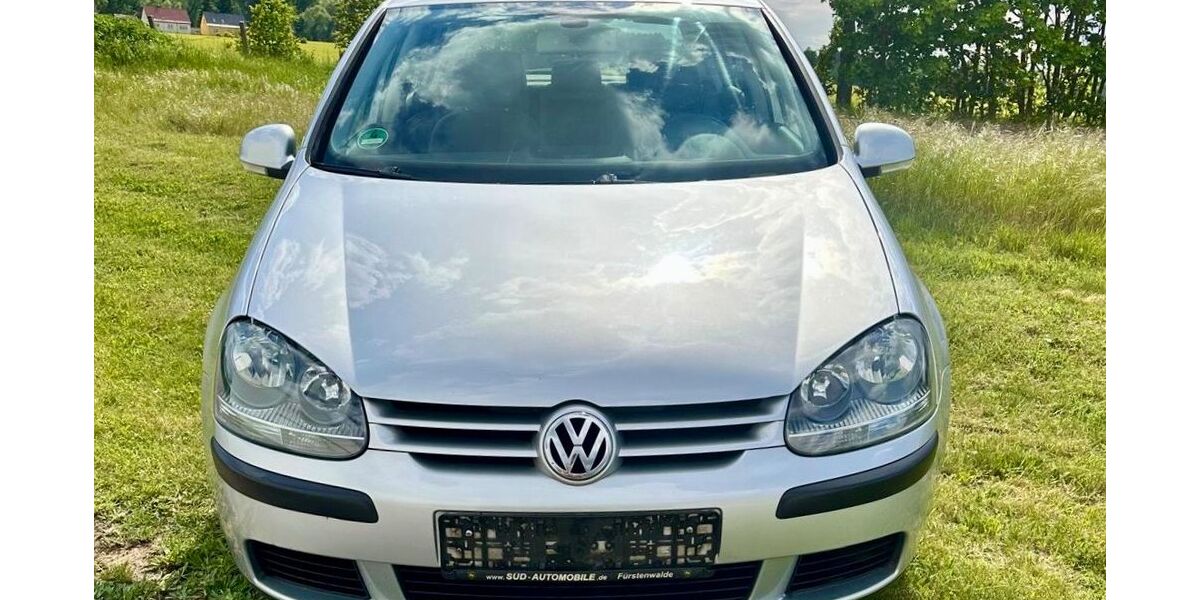 VW Golf 242.258 km 899 &euro; Tauche 15848