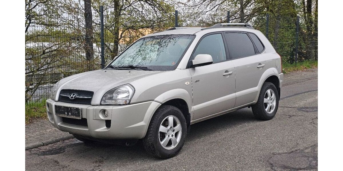 Hyundai TUCSON 148.455 km 5.500 &euro; Waldbröl 51545