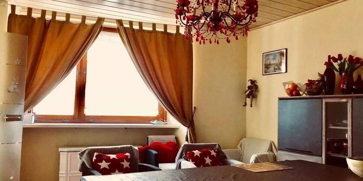 Einfamilienhaus Neuerburg - 7 Zimmer, 159 m&sup2;, 179.000&euro; | Angebot:25338292