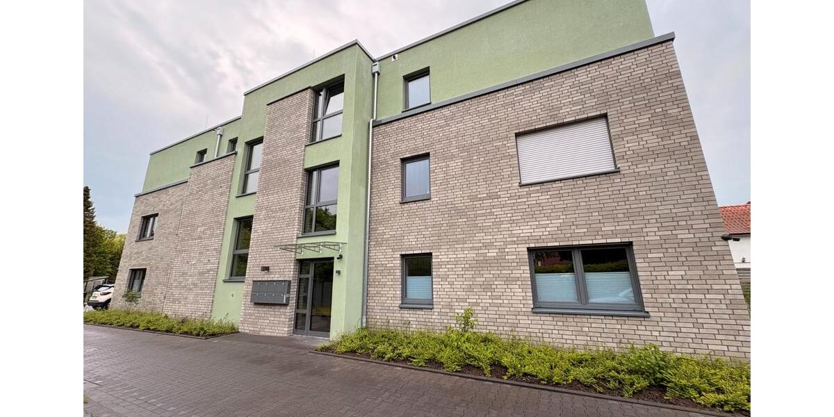 Etagenwohnung Zetel - 2 Zimmer, 87 m&sup2;, 1.070&euro; | Angebot:26618573
